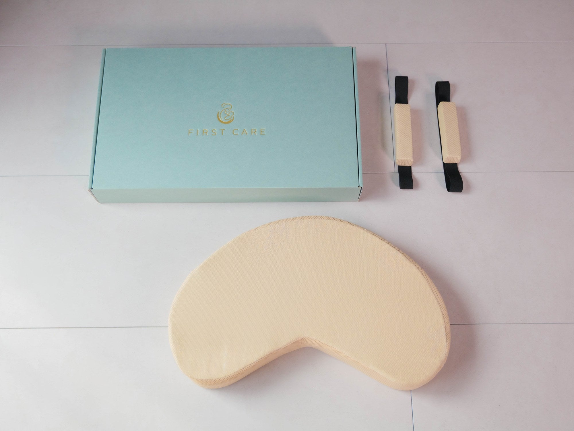 FIRST CARE 本体・調整パッド・パッケージ